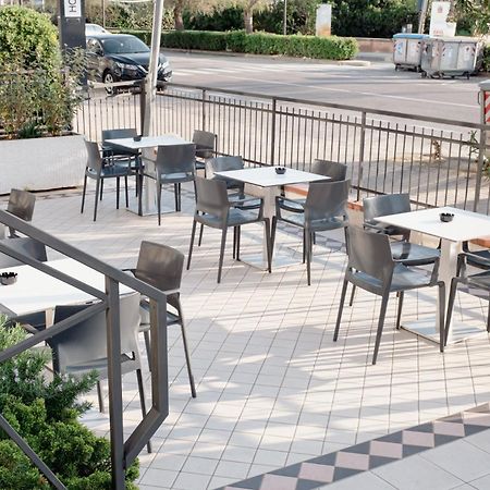 Hotel Rudy Червия Екстериор снимка